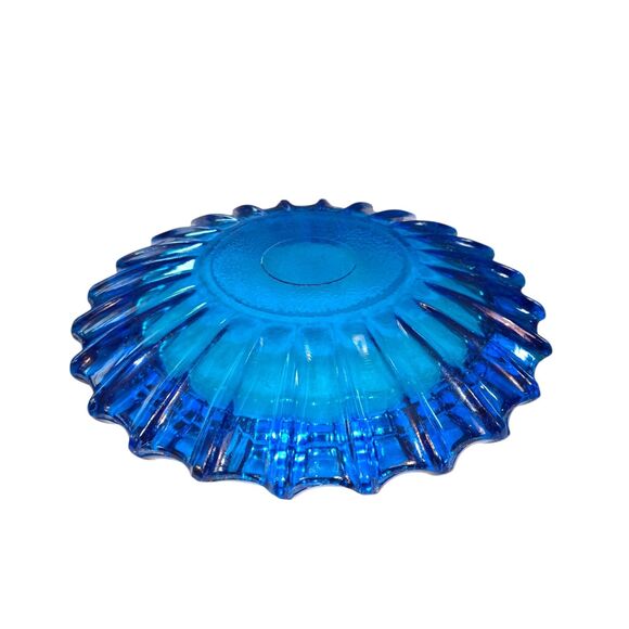 Unmarked VTG MCM Cobalt Blue Art Glass Heavy Scalloped Round Ashtray 10"D READ - Picture 4 of 8